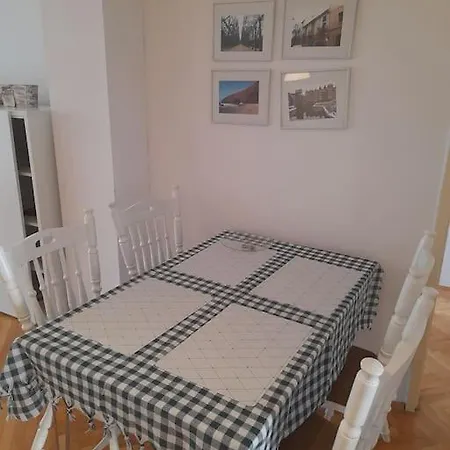 In The Centar - Apartamento *